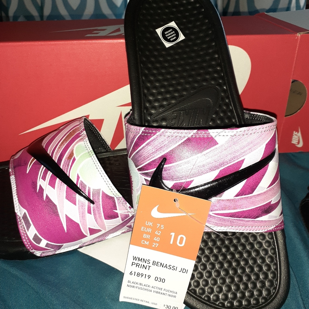 Women's Nike Slide Sandals
